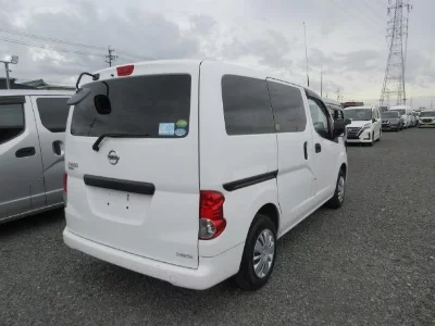 NISSAN NV200 VANETTE VAN