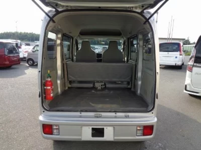NISSAN NV100 CLIPPER