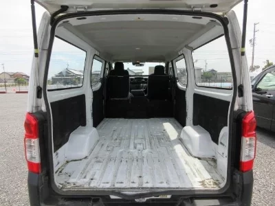 NISSAN CARAVAN