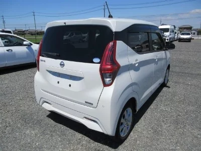 NISSAN DAYZ