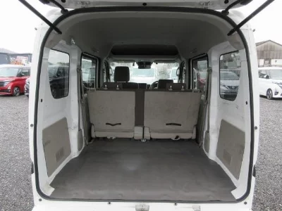NISSAN NV100 CLIPPER