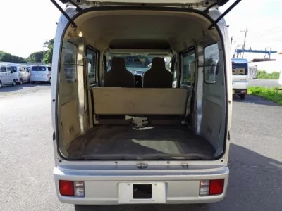 NISSAN NV100 CLIPPER