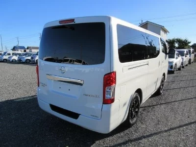 NISSAN NV350 CARAVAN