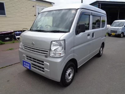 NISSAN NV100 CLIPPER