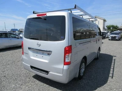 NISSAN CARAVAN