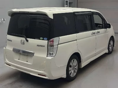 Honda STEPWGN SPADA
