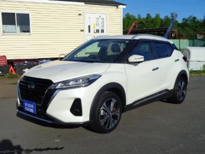 NISSAN KICKS