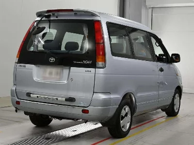 TOYOTA TOWN ACE NOAH