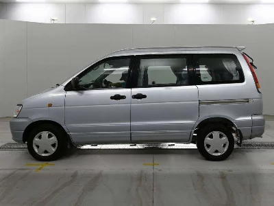 TOYOTA TOWN ACE NOAH