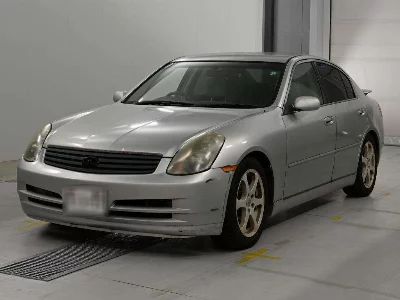 NISSAN SKYLINE