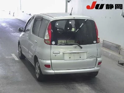 TOYOTA FUN CARGO