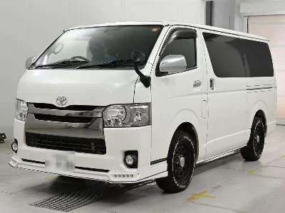 TOYOTA HIACE VAN