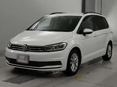 VOLKSWAGEN GOLF TOURAN