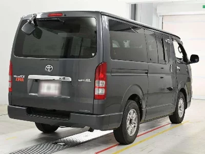Toyota RegiusAce