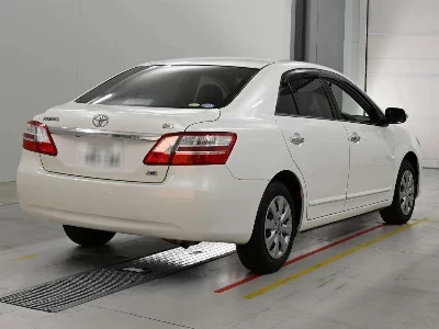 TOYOTA PREMIO