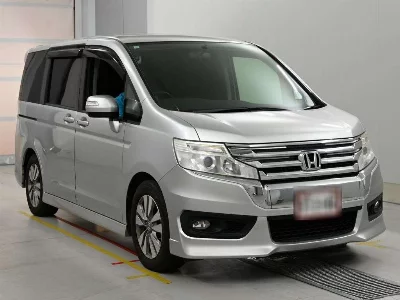 Honda STEPWGN SPADA