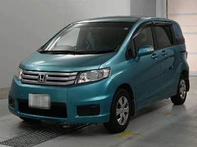 HONDA FREED SPIKE