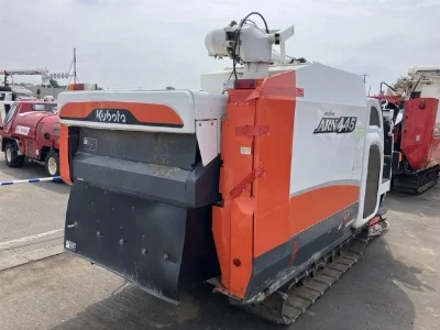 KUBOTA KUBOTA
