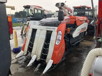 KUBOTA KUBOTA