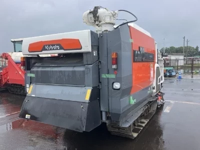 KUBOTA KUBOTA