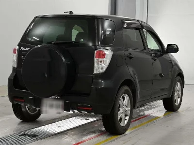 TOYOTA RUSH