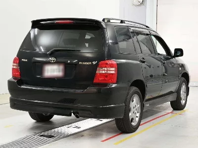 TOYOTA KLUGER