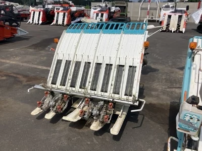 KUBOTA KUBOTA