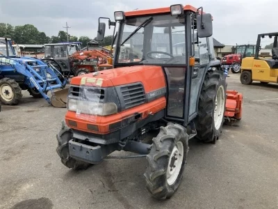KUBOTA KUBOTA