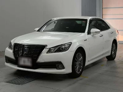 TOYOTA CROWN HYBRID