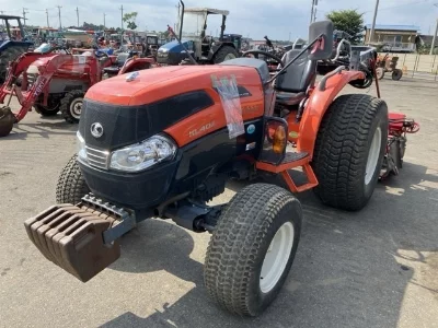 KUBOTA KUBOTA