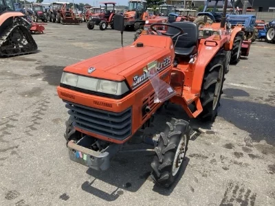 KUBOTA KUBOTA