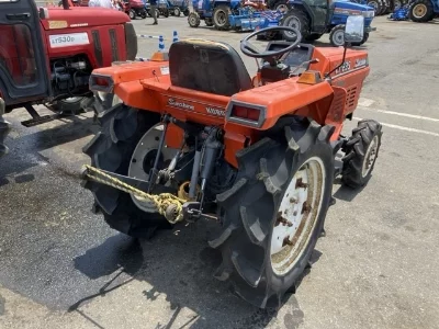 KUBOTA KUBOTA