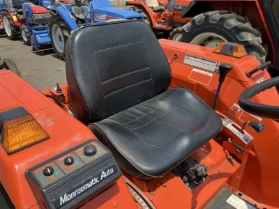 KUBOTA KUBOTA