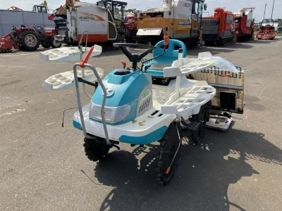 KUBOTA KUBOTA