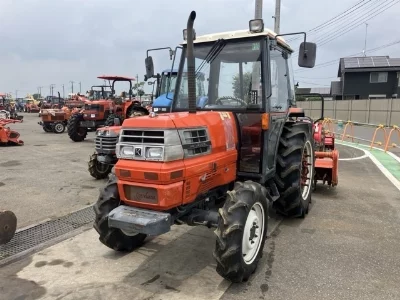 KUBOTA KUBOTA