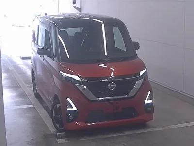 NISSAN ROOX