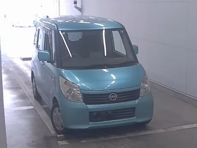 NISSAN ROOX
