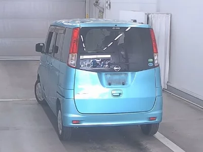 NISSAN ROOX