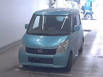 NISSAN ROOX