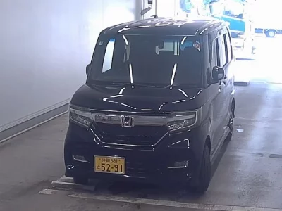 HONDA N BOX CUSTOM