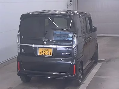 HONDA N BOX CUSTOM
