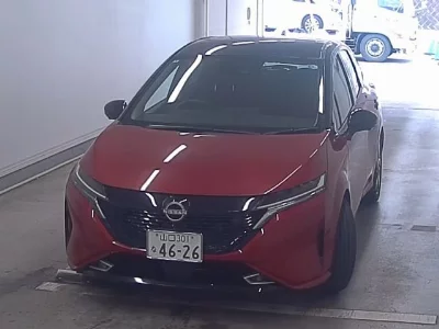 NISSAN AURA