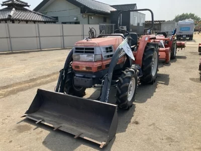 KUBOTA KUBOTA