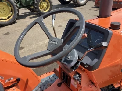 KUBOTA KUBOTA