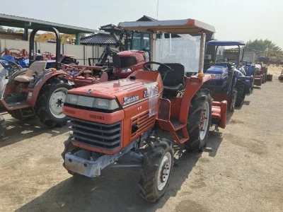 KUBOTA KUBOTA