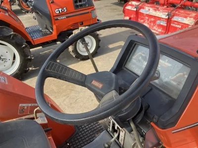 KUBOTA KUBOTA