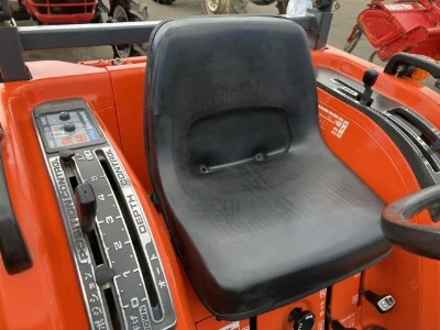 KUBOTA KUBOTA