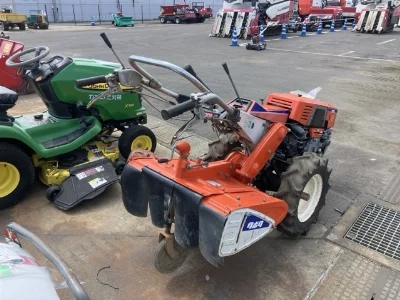 KUBOTA KUBOTA