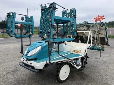 KUBOTA KUBOTA