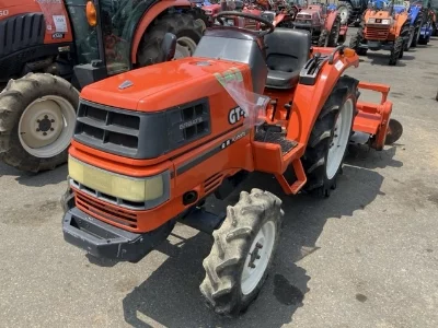 KUBOTA KUBOTA